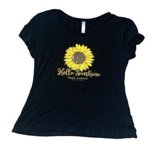 Simply southern woman’s medium black sunflower shirt cute lightweight